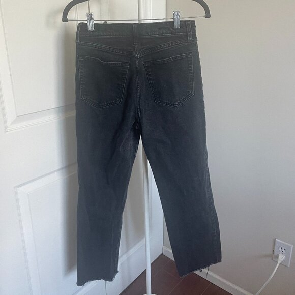 Abercrombie Ultra High Rise Ankle Straight Jean - Black (Size 28) - Picture 5 of 7